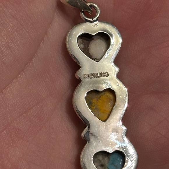 Unique Triple Heart SS Wild Horse, Bumblebee, and Cotton Candy Pendant - Picture 3 of 5